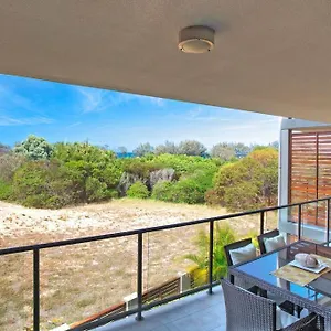 Loka Santi 10 - Beachfront Unit Agnes Water